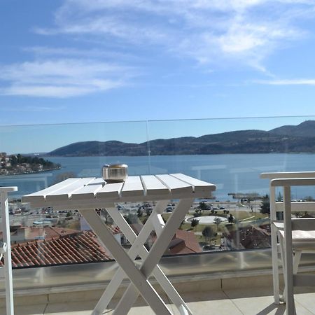 Calm Lake Balcony Kastoria Ngoại thất bức ảnh